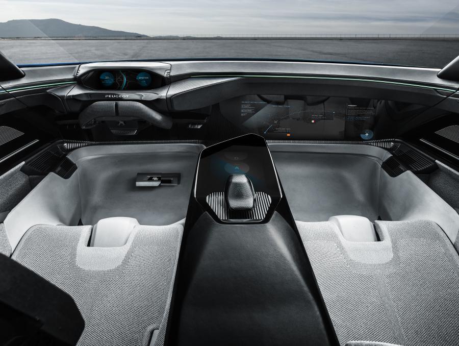 Торпедо Peugeot Instinct Concept 2017 года  (фото 55 из 98)
